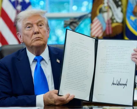 Trump Issues Executive Order Introducing Annual $100,000 Fee on H-1B Visa Applications